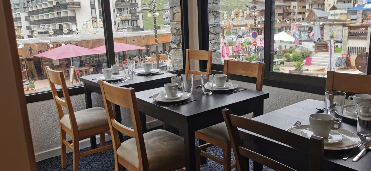 Curling Hotel & Bar Tignes Bagian luar foto